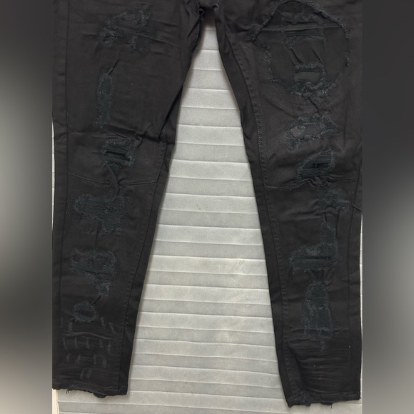 Arketype Black Jeans Men's Slim Fit Ripped Stretch Denim size 29/30 - Picture 3 of 10